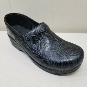 Dansko 41 Black Clogs Leather Embossed Tooled